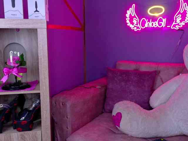 Chloegil webcam