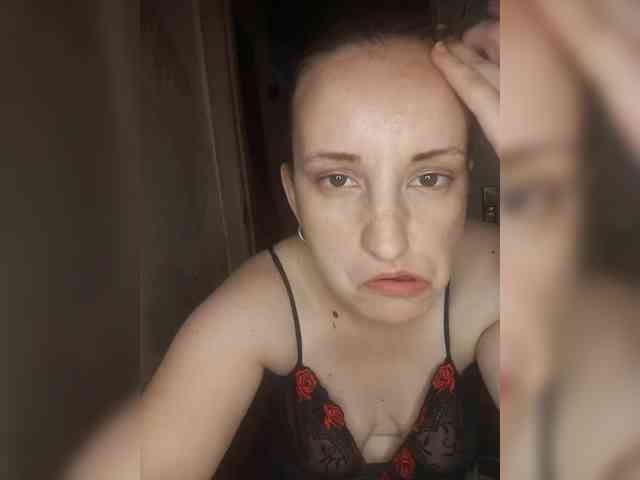 real live cam Tati2909