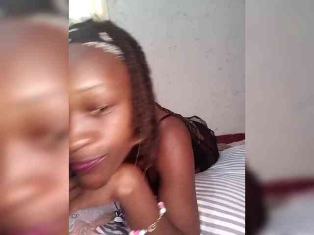 linette12 webcam