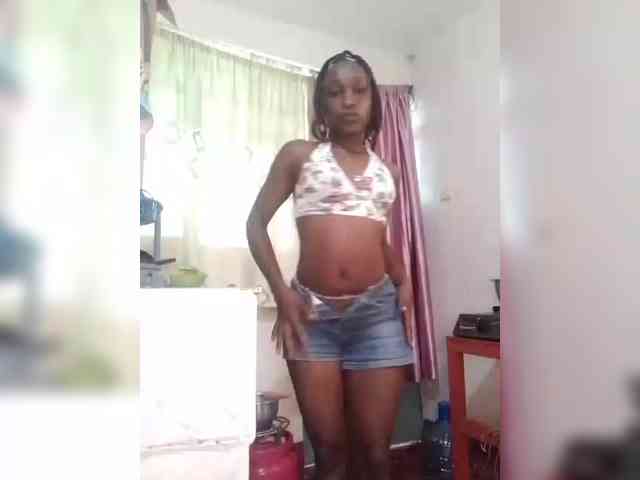 linette12 webcam