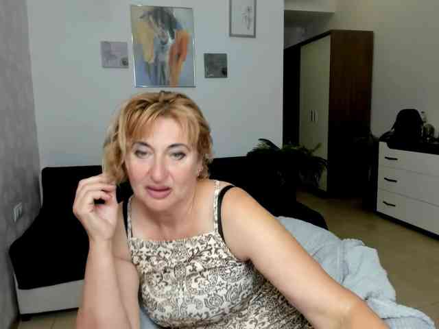 cam chatting MilanaAlvis