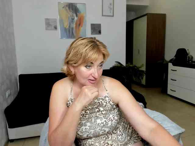 cam chatting MilanaAlvis