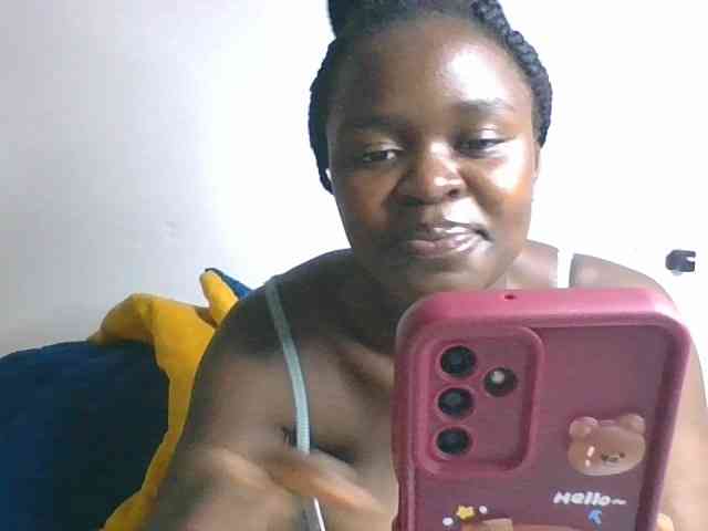 Freaky-ebonie webcam