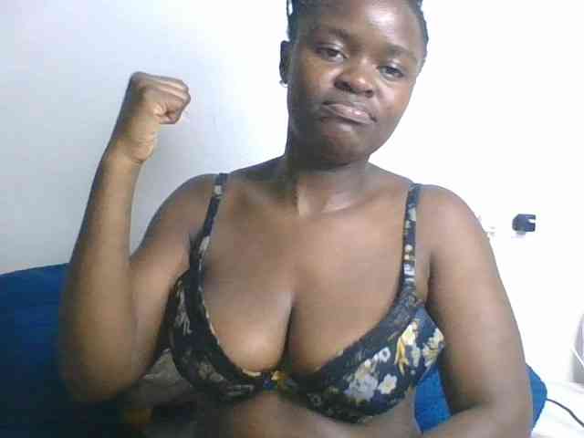 Freaky-ebonie webcam
