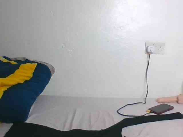 Freaky-ebonie webcam