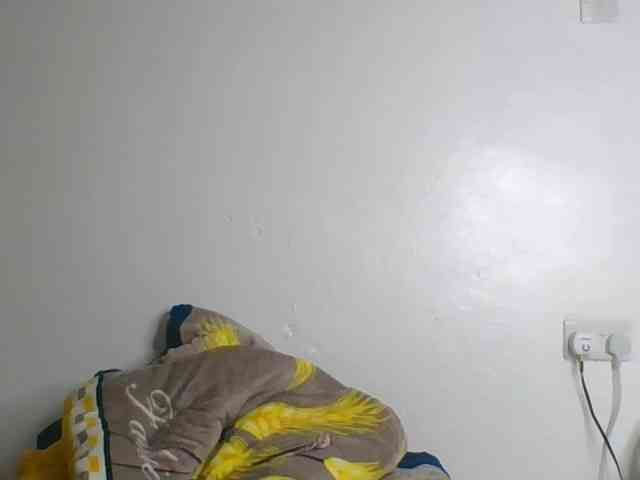 Freaky-ebonie webcam