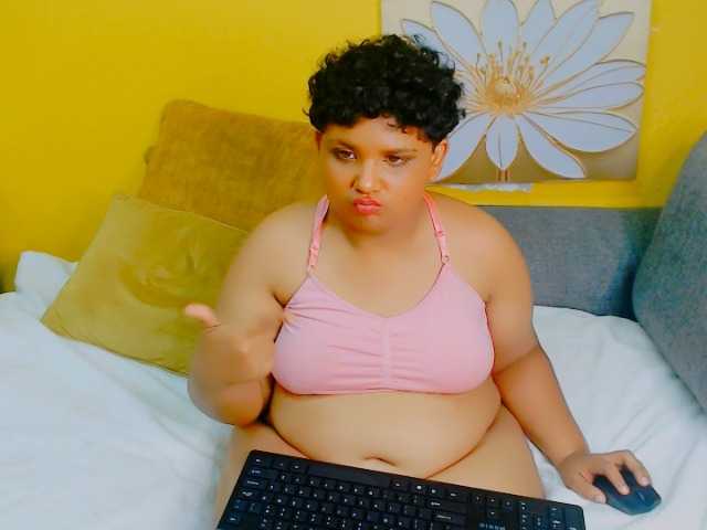 IndianFoxyXXX webcam