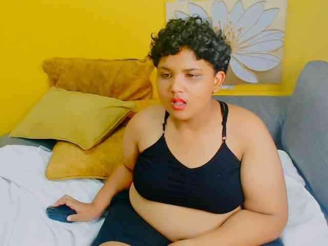 IndianFoxyXXX