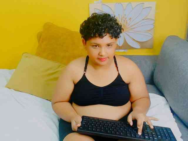 IndianFoxyXXX