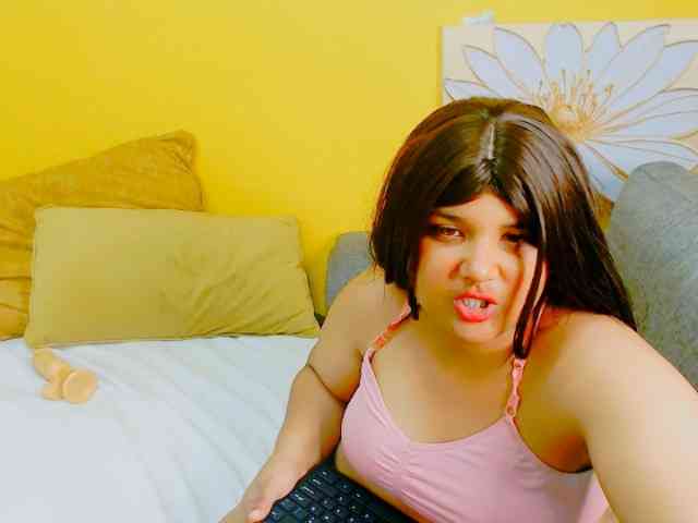 IndianFoxyXXX