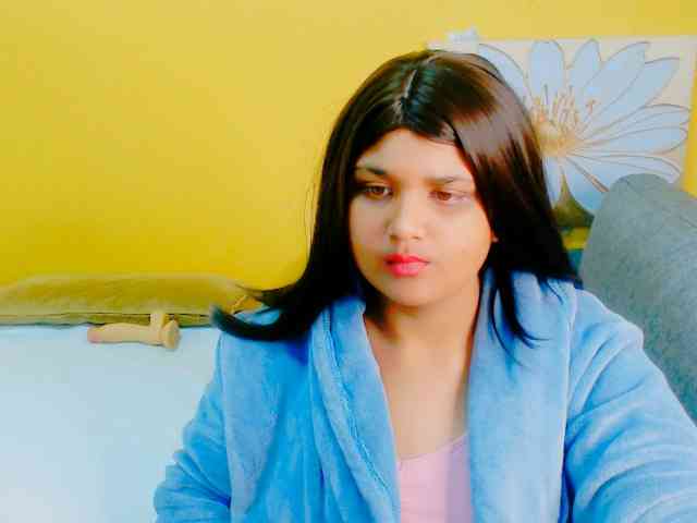 IndianFoxyXXX webcam