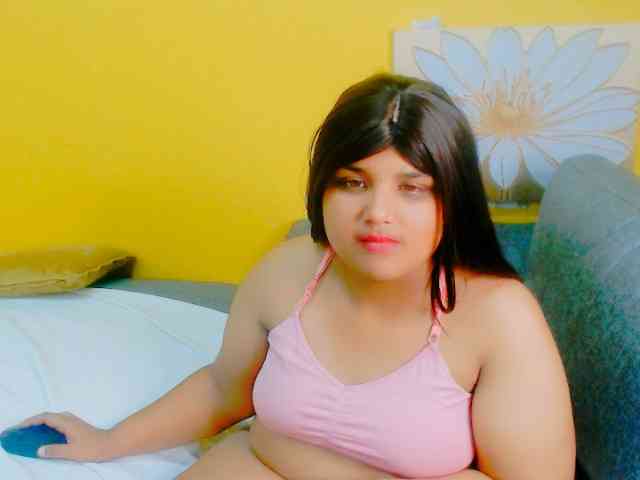 free chat adult IndianFoxyXXX