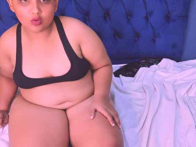 IndianFoxyXXX webcam