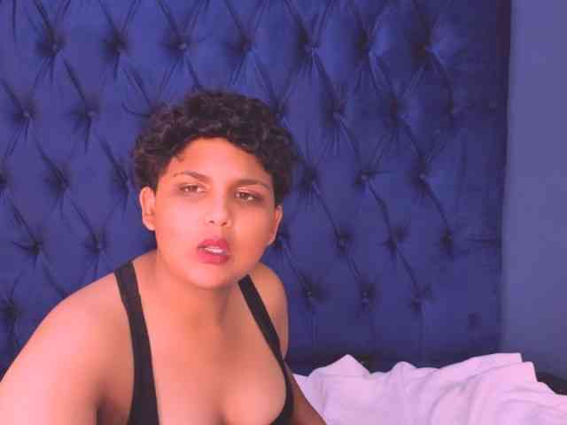 IndianFoxyXXX