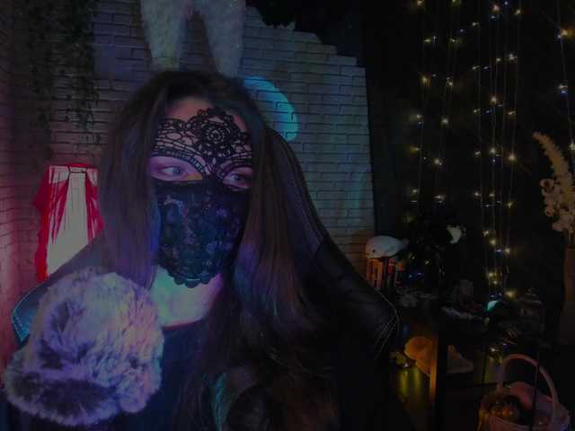 Li-Drago's BongaCams show and profile