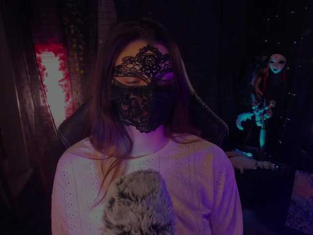 Li-Drago's BongaCams show and profile