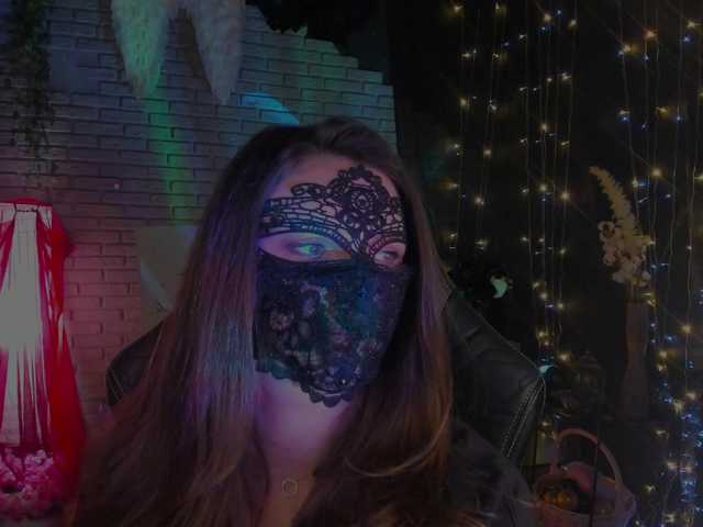 Li-Drago's BongaCams show and profile