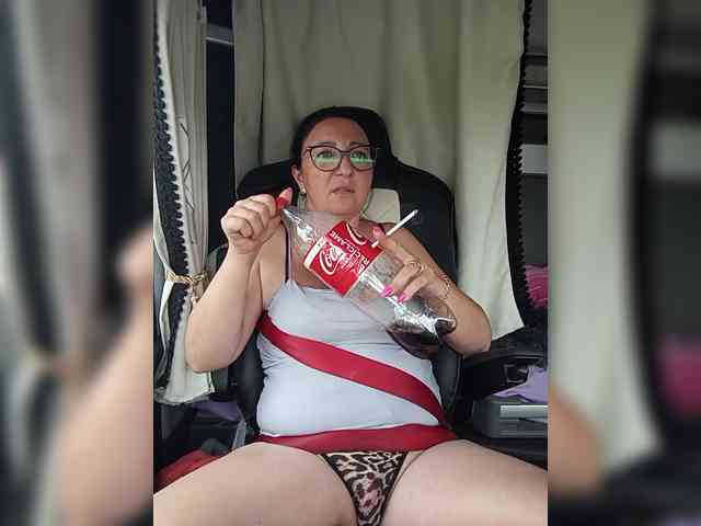 Milfa28 webcam