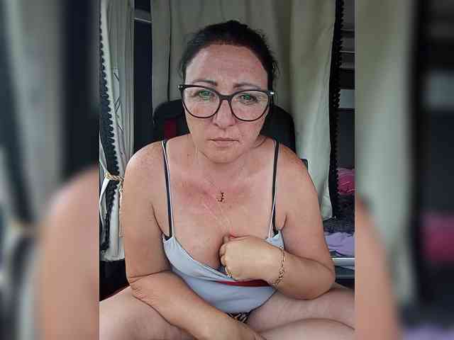 Milfa28 webcam