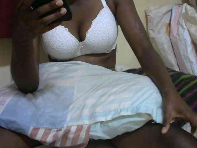 Ebonybobby254 webcam