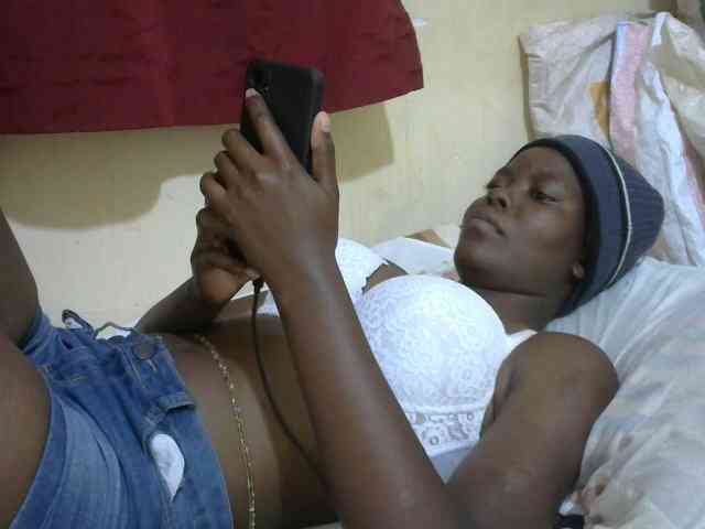 Ebonybobby254 webcam