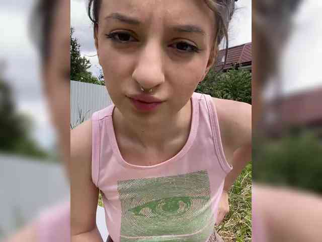 AnoraMelody webcam