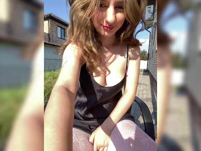 flirt chat AnoraMelody