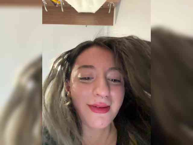 AnoraMelody webcam
