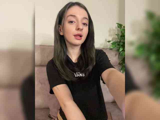 AnoraMelody Live Webcam on BongaCams