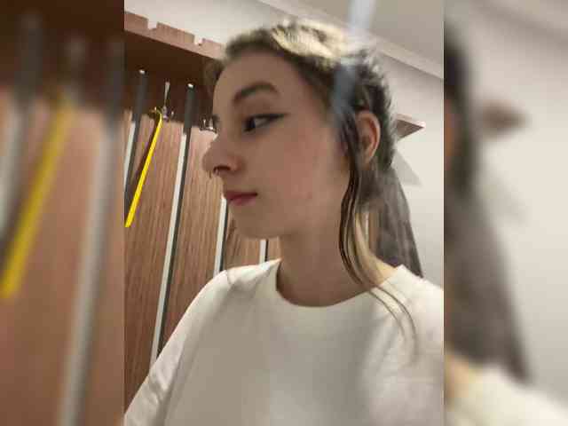 AnoraMelody webcam