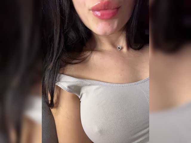 -little--minxxx- from BongaCams