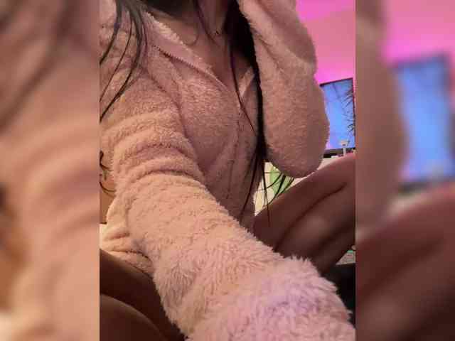 -little--minxxx- webcam