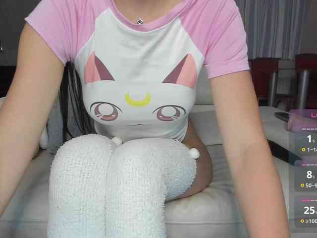 -little--minxxx- webcam