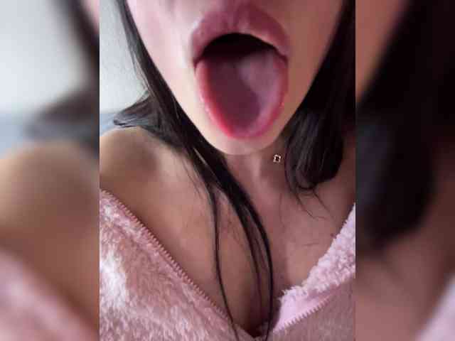 -little--minxxx- webcam