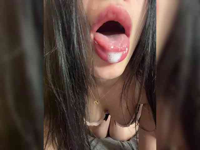 -little--minxxx- webcam