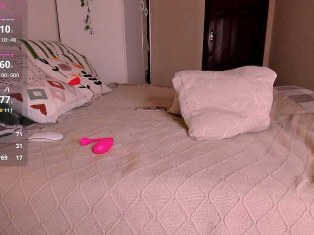 reyniri's BongaCams show and profile