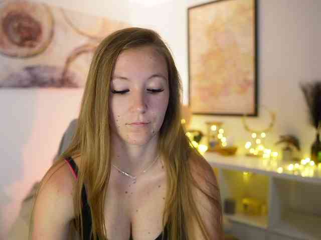 SweetClara webcam