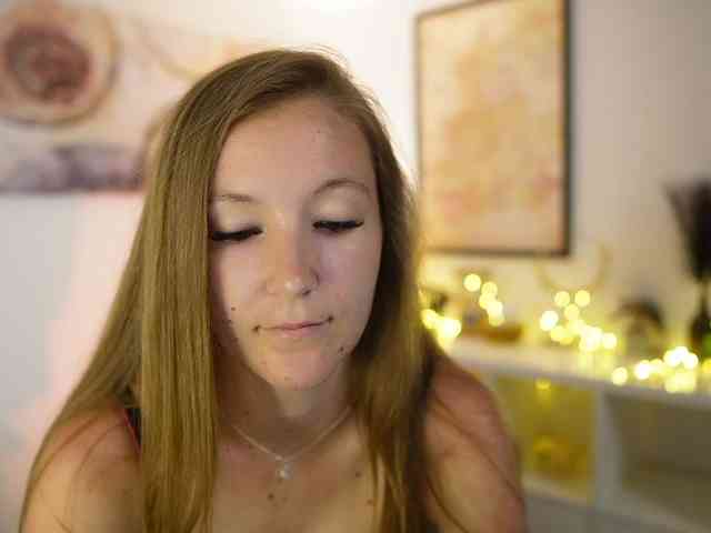 SweetClara webcam