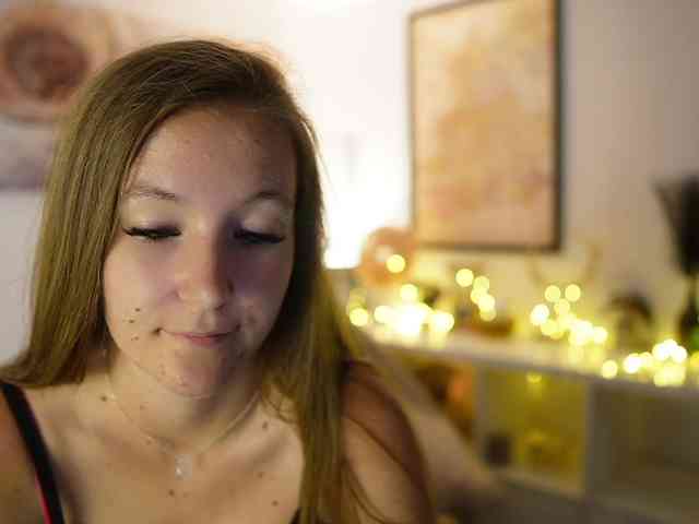 SweetClara webcam