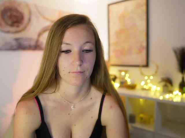 SweetClara webcam