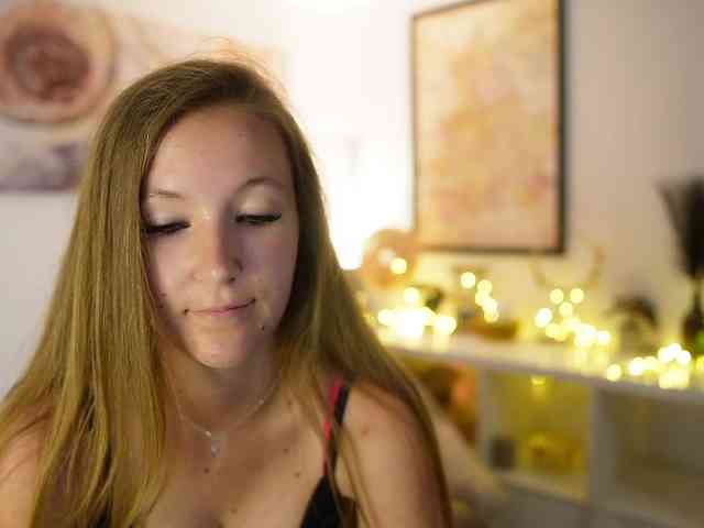 SweetClara webcam