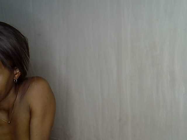 AmelieAndJames0919 from BongaCams is Freechat