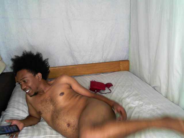 AmelieAndJames0919's BongaCams show and profile