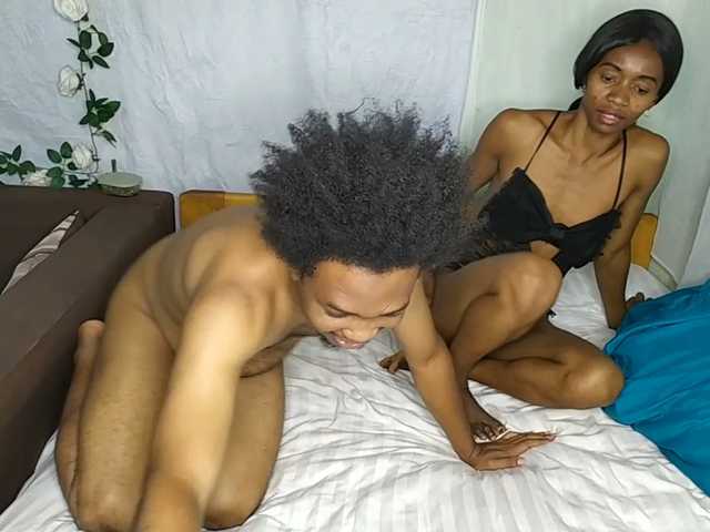 AmelieAndJames0919's BongaCams show and profile