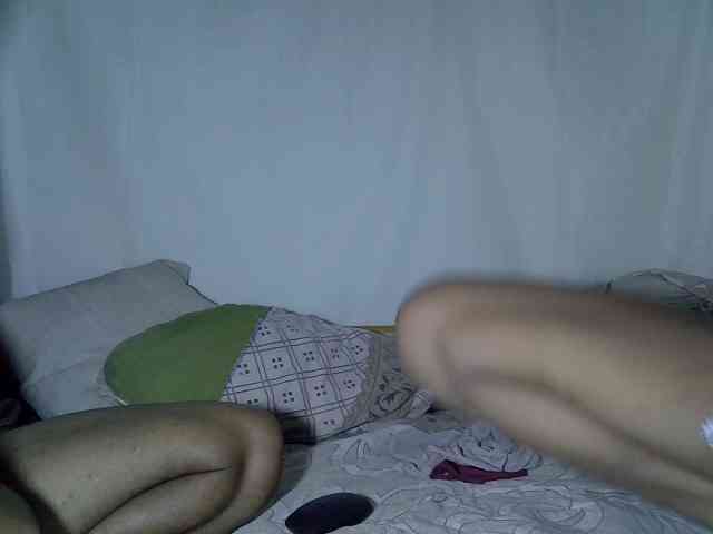 AmelieAndJames0919 webcam
