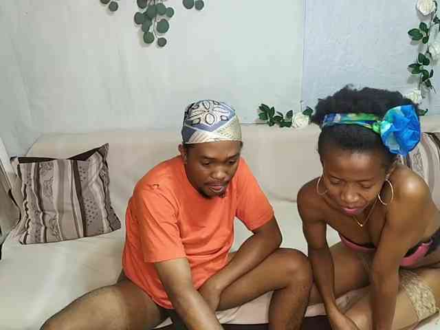 AmelieAndJames0919 webcam