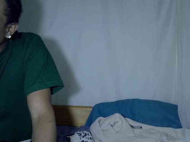 AmelieAndJames0919 webcam