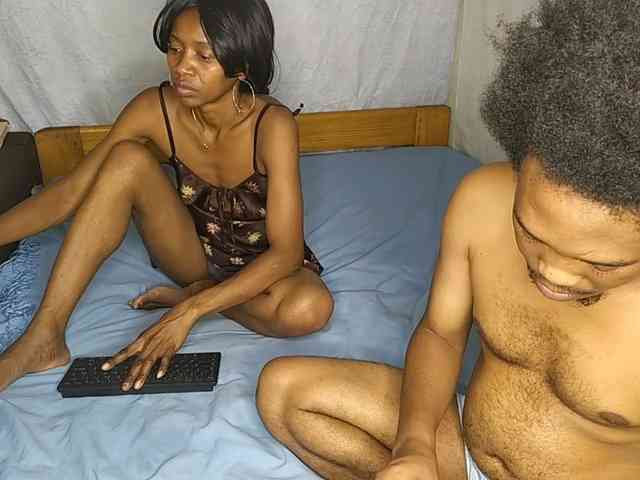 AmelieAndJames0919 webcam