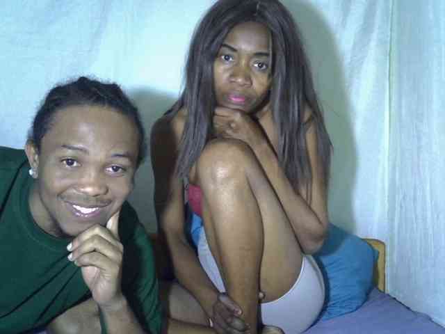 AmelieAndJames0919 webcam