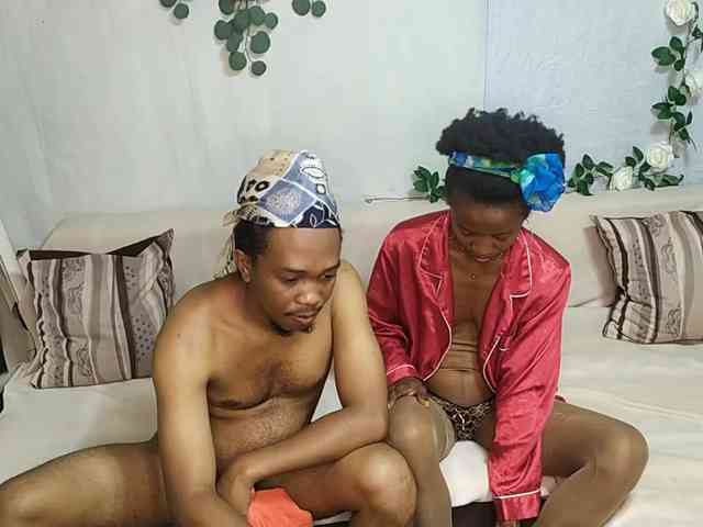 AmelieAndJames0919 webcam